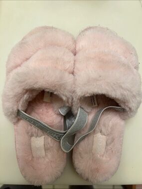 DKNY Pink Faux-Fur Slide Slippers with Branded Elastic Strap